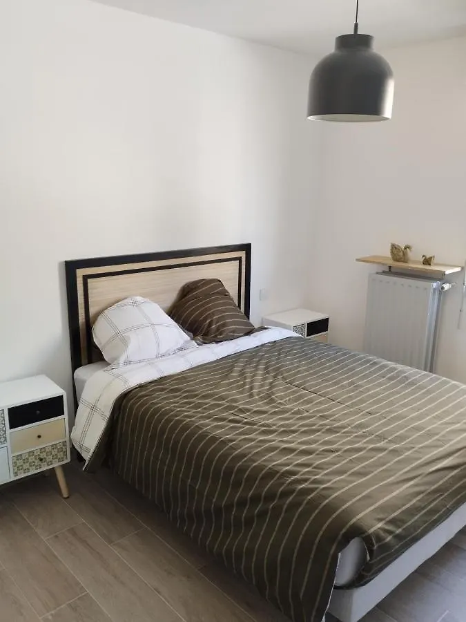 Διαμέρισμα Appartement 4 Couchages Renoves Entierement Cavaillon