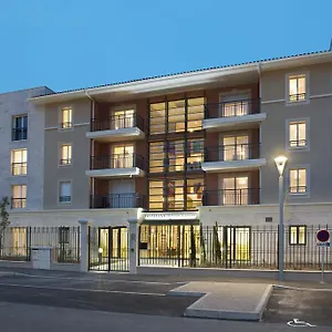  Aparthotel Domitys Les Cigales Du Lubéron